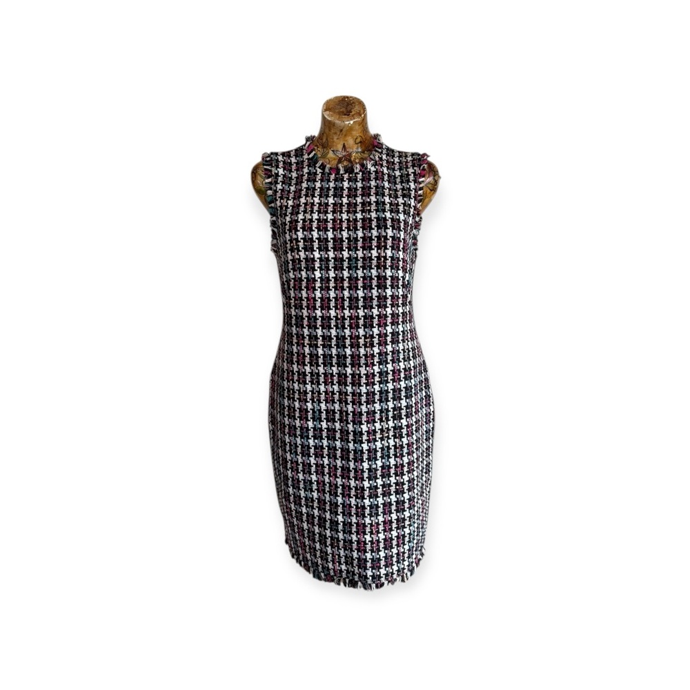 Charles Henry dress sleeveless medium